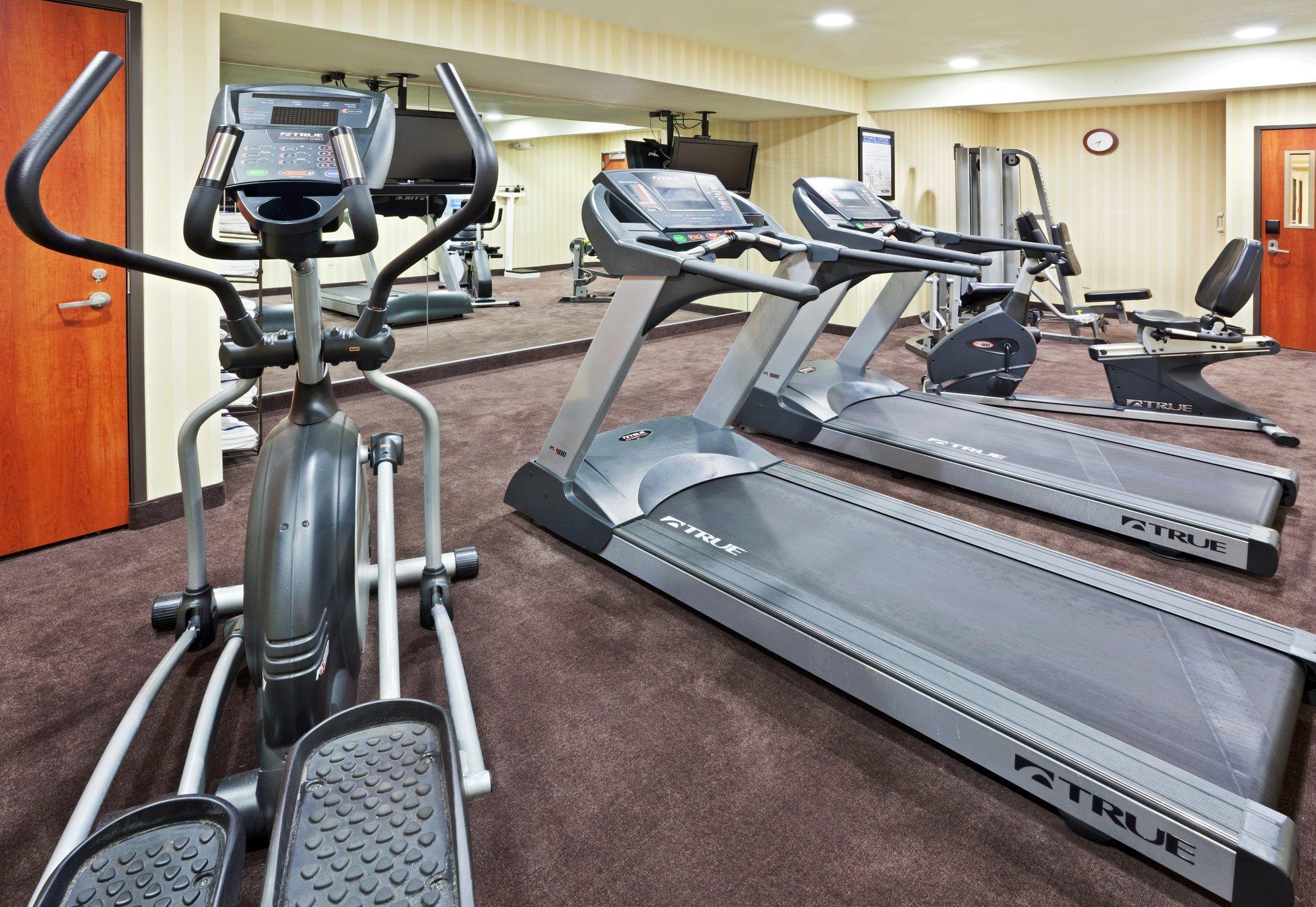 Hampton Inn & Suites تيغارد المظهر الخارجي الصورة