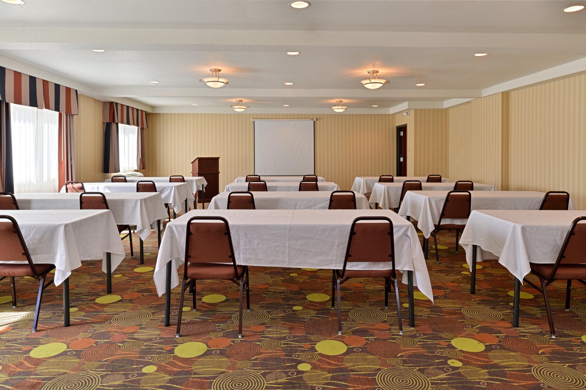 Hampton Inn & Suites تيغارد المظهر الخارجي الصورة
