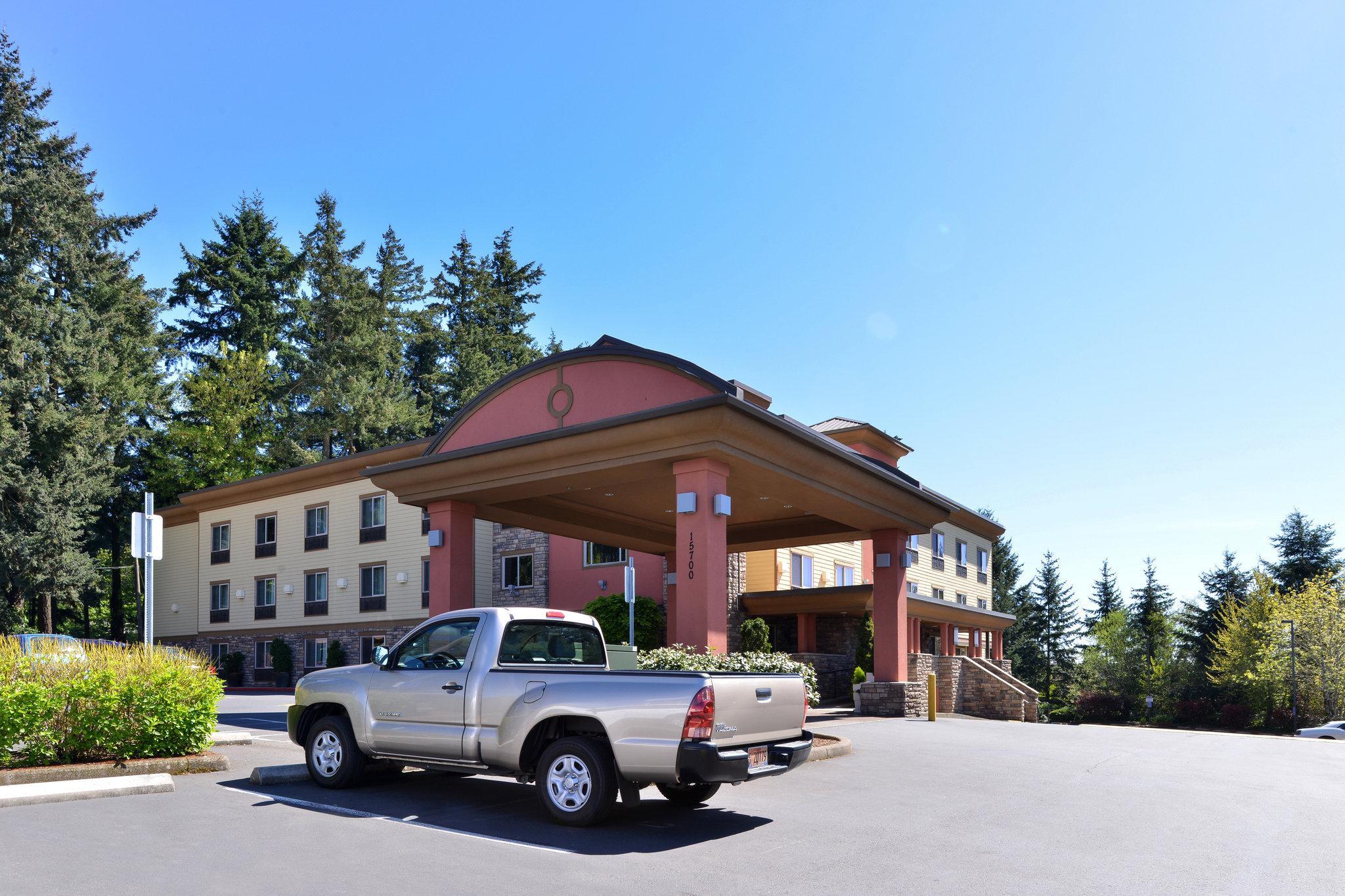 Hampton Inn & Suites تيغارد المظهر الخارجي الصورة