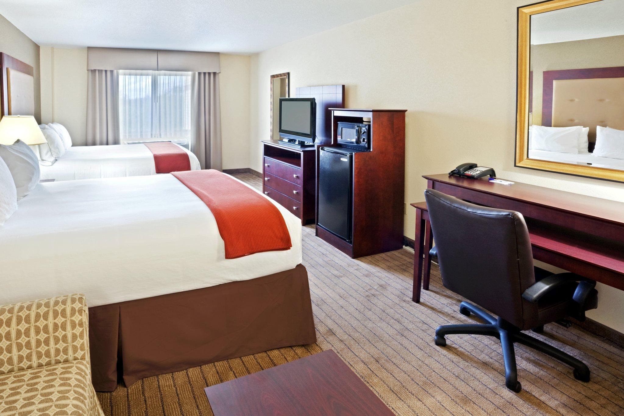 Hampton Inn & Suites تيغارد المظهر الخارجي الصورة