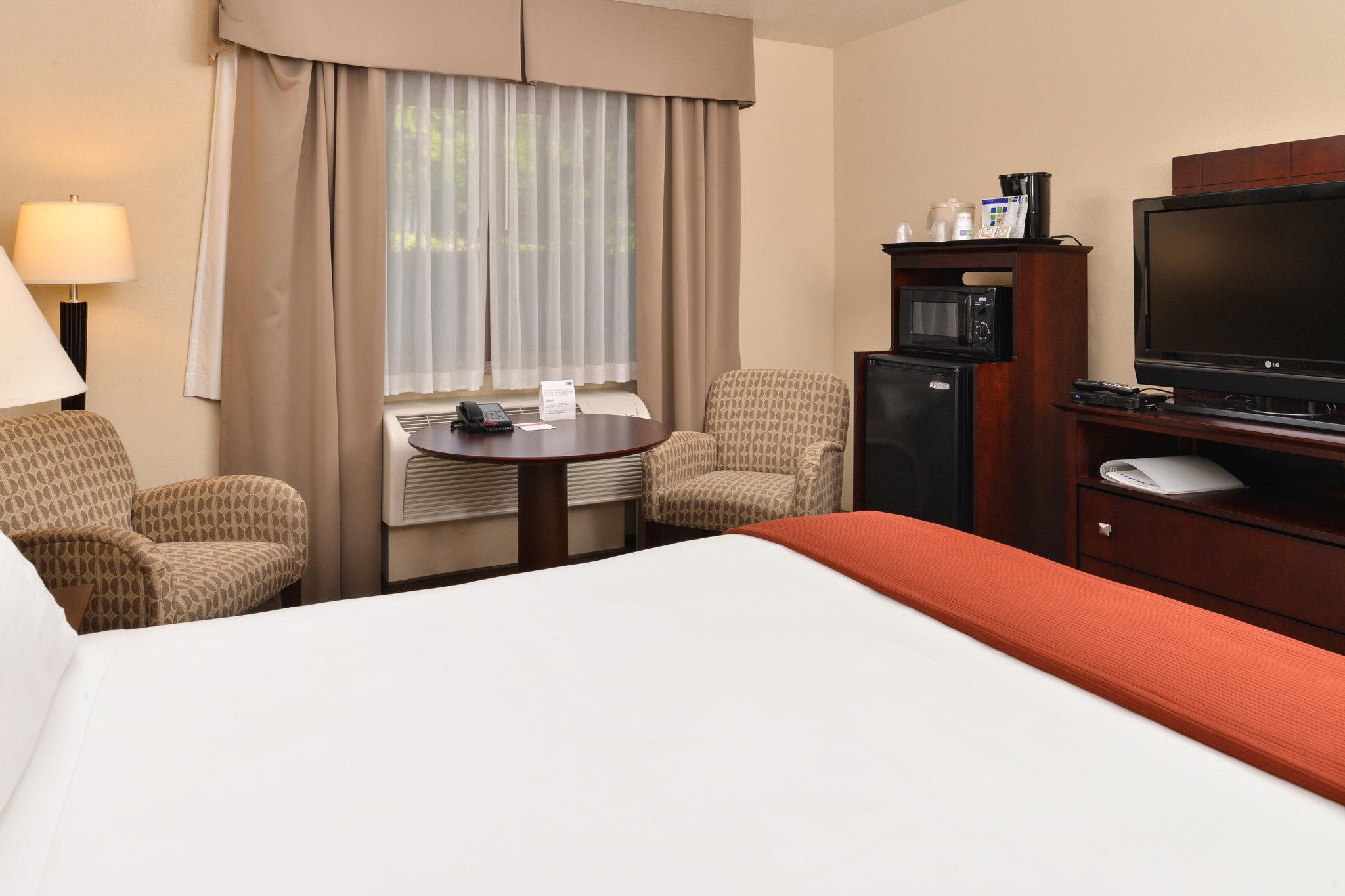 Hampton Inn & Suites تيغارد المظهر الخارجي الصورة