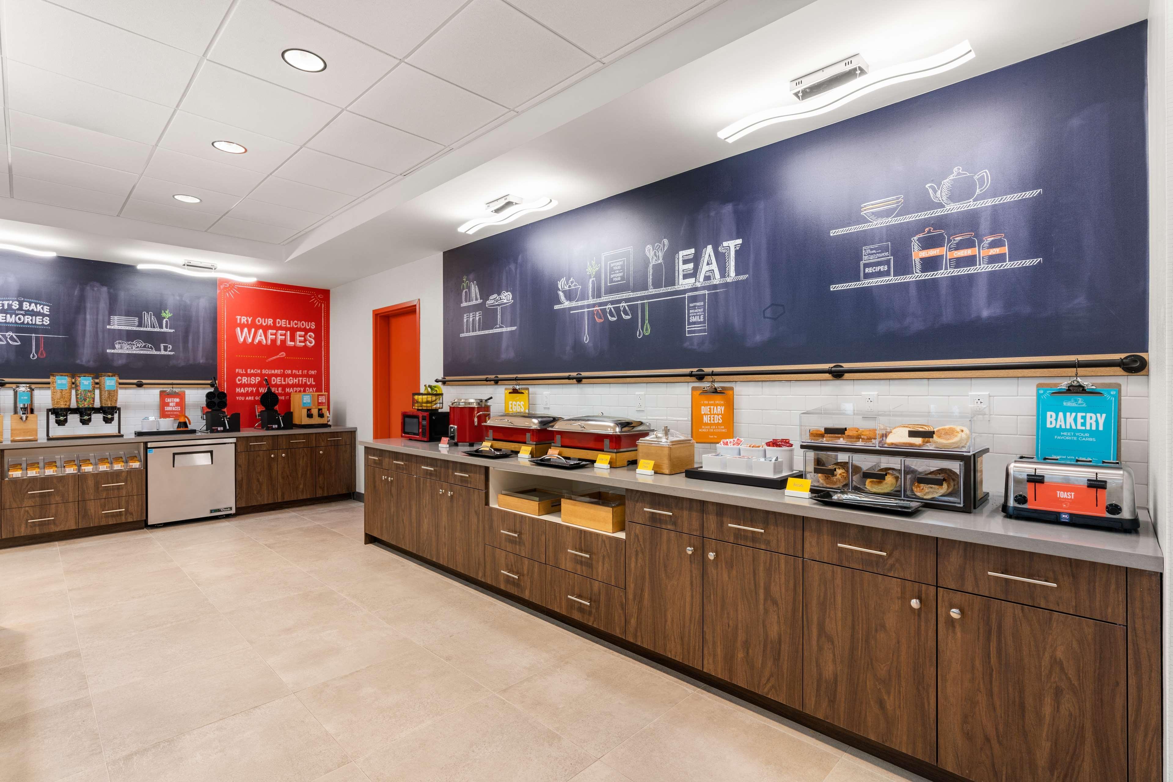 Hampton Inn & Suites تيغارد المظهر الخارجي الصورة