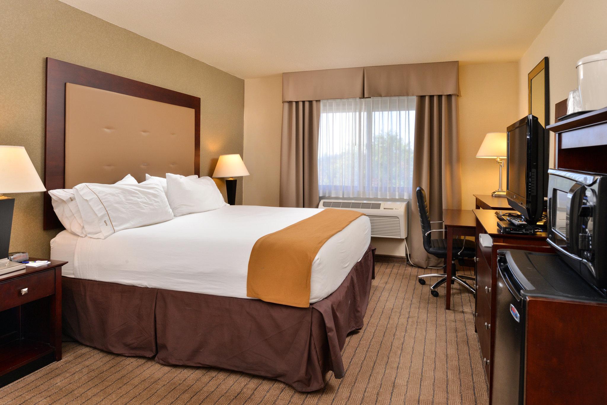 Hampton Inn & Suites تيغارد المظهر الخارجي الصورة