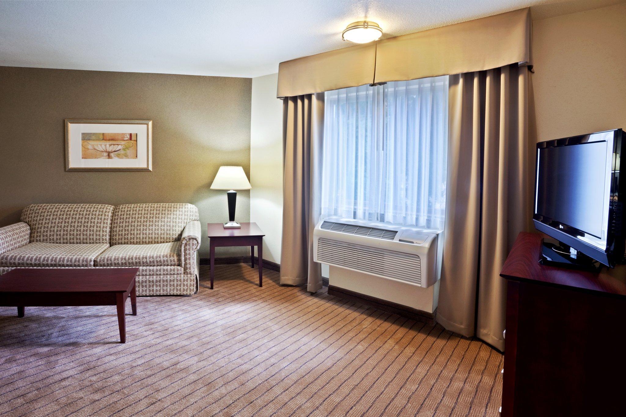 Hampton Inn & Suites تيغارد المظهر الخارجي الصورة