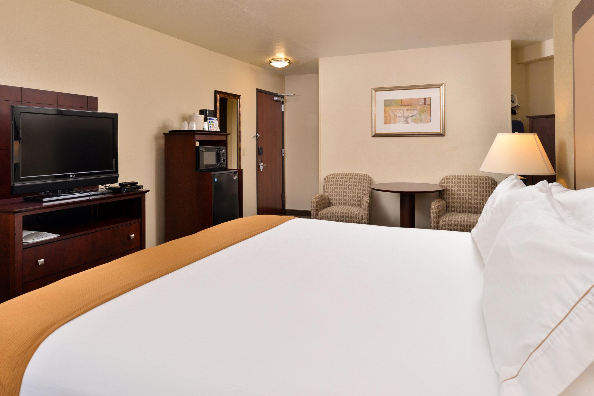 Hampton Inn & Suites تيغارد المظهر الخارجي الصورة