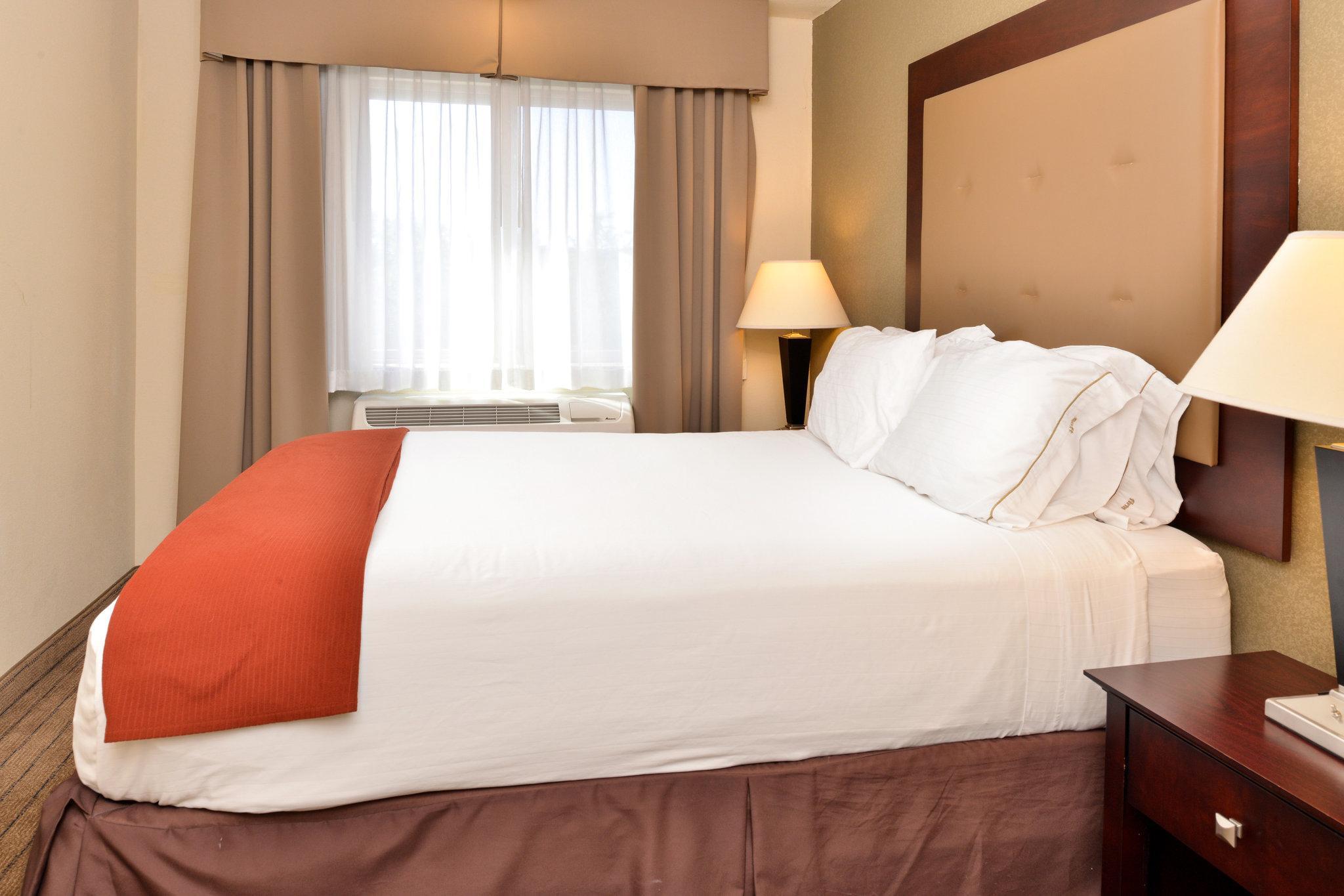 Hampton Inn & Suites تيغارد المظهر الخارجي الصورة