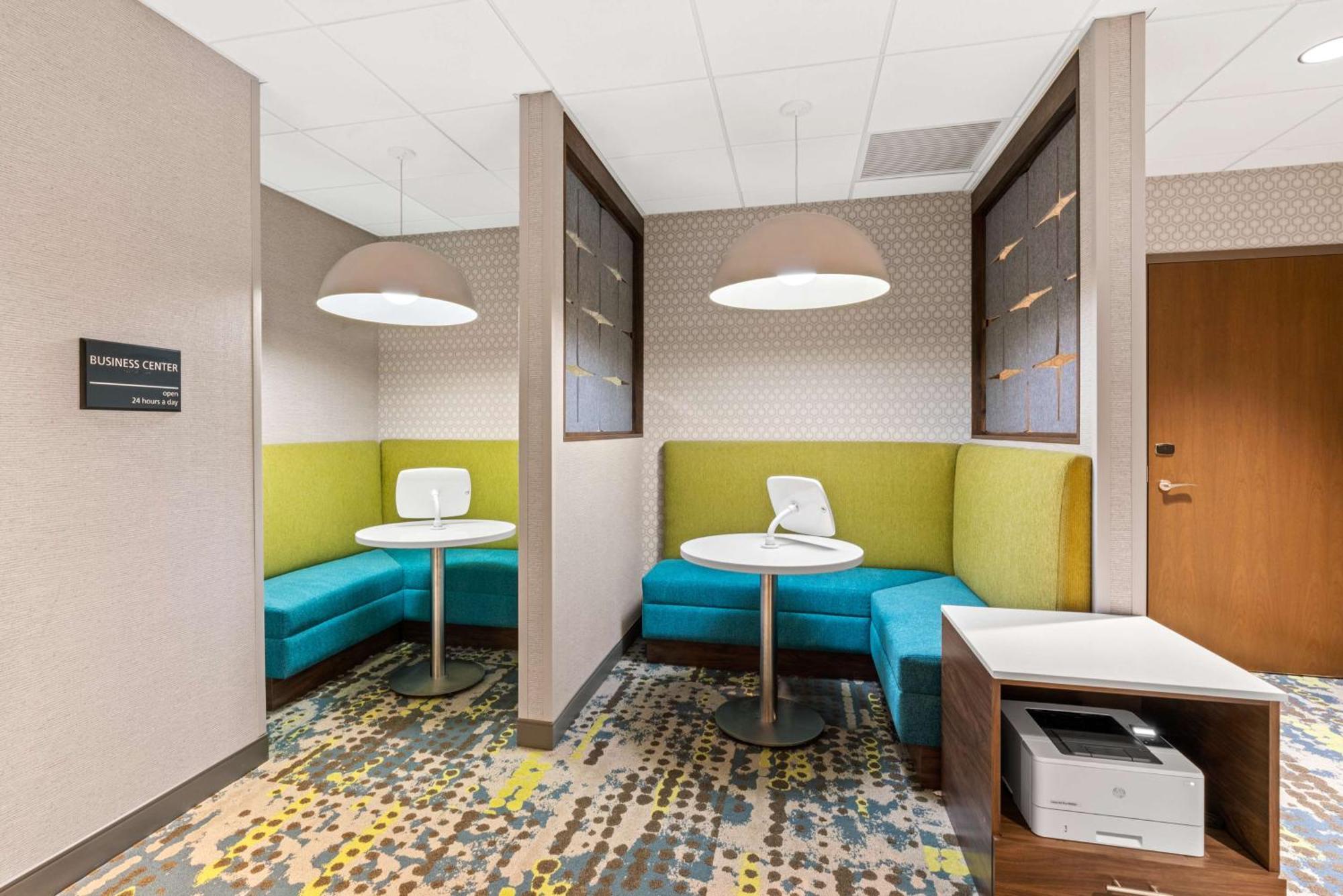 Hampton Inn & Suites تيغارد المظهر الخارجي الصورة